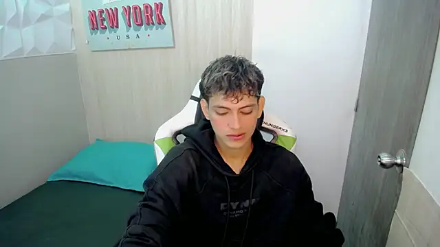 Cody juniorr  online show from August 1, 2026, 8:51 pm