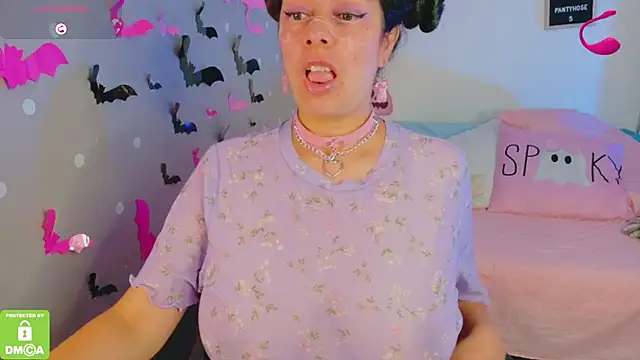 Snapshot of jane_madmax chatting on October 20, 2025, 11:22 am jane madmax online show from October 20, 2025, 11:22 am