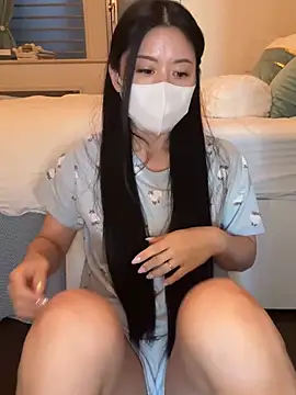 Snapshot of miyabi_chan_JP chatting on August 7, 2026, 9:43 pm miyabi chan JP online show from August 7, 2026, 9:43 pm