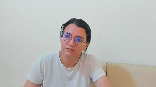 MARILYN GARCIA online show from January 7, 2026, 6:13 pm