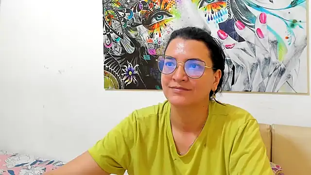 MARILYN GARCIA online show from March 27, 2026, 3:35 pm