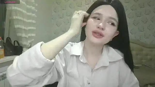 Snapshot of FelicidadMein chatting on August 8, 2026, 9:11 pm FelicidadMein online show from August 8, 2026, 9:11 pm