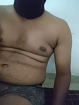 yourdarlingboy online show from August 7, 2026, 8:20 am
