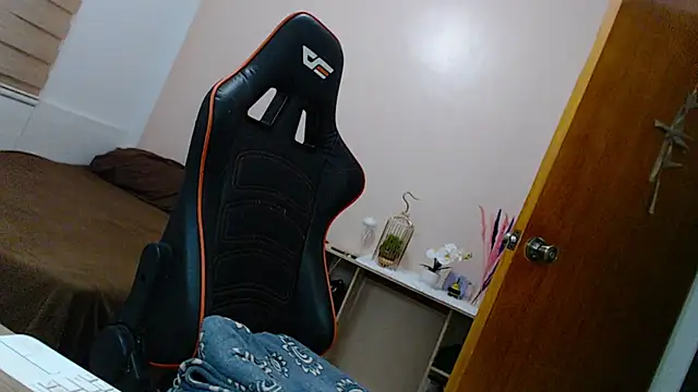 ava sheeks online show from January 22, 2025, 4:23 pm