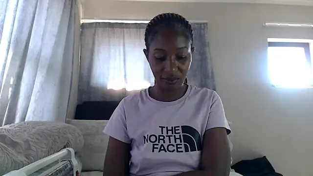 leanna23 online show from March 8, 2026, 8:06 am