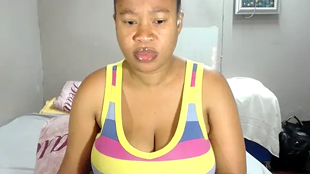 Snapshot of BigAreola26 chatting on February 23, 2026, 4:47 am BigAreola26 online show from February 23, 2026, 4:47 am