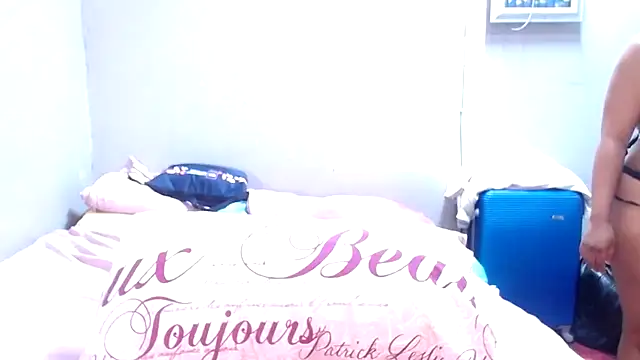 Snapshot of BigAreola26 chatting on February 10, 2026, 4:22 am BigAreola26 online show from February 10, 2026, 4:22 am