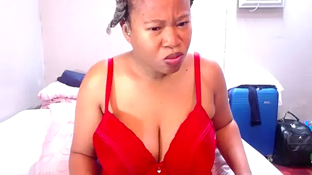 Snapshot of BigAreola26 chatting on February 19, 2026, 4:53 am BigAreola26 online show from February 19, 2026, 4:53 am