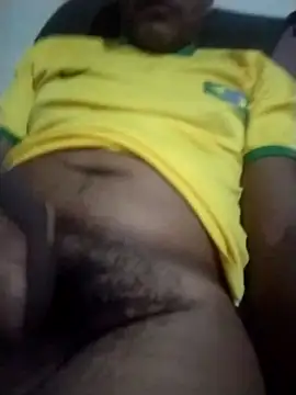 Boy-Brazil online show from February 9, 2026, 12:19 am