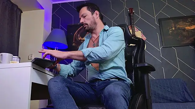 ChrisKox online show from November 27, 2025, 6:03 am