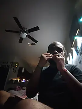 BigHunchoDick online show from June 26, 2026, 4:51 am