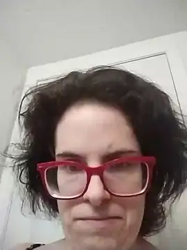 Snapshot of JessaBella chatting on May 22, 2026, 2:37 pm JessaBella online show from May 22, 2026, 2:37 pm