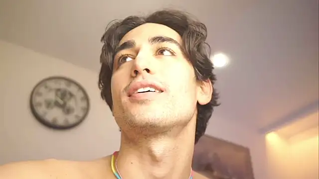 AlanDeNavarre online show from February 8, 2025, 12:28 am