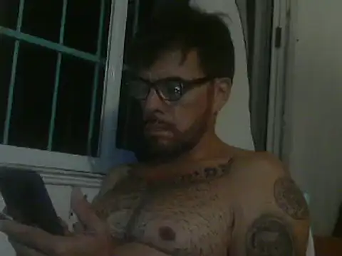 Snapshot of el_principe_hot chatting on January 8, 2025, 5:05 am el principe hot online show from January 8, 2025, 5:05 am