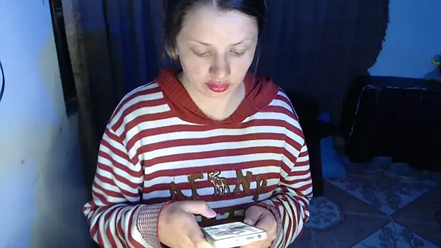 kattydirtylol online show from October 17, 2025, 5:11 am