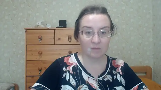 Smart Rose online show from April 5, 2026, 2:35 pm