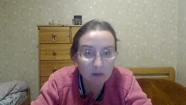 Smart Rose online show from March 10, 2025, 4:46 pm