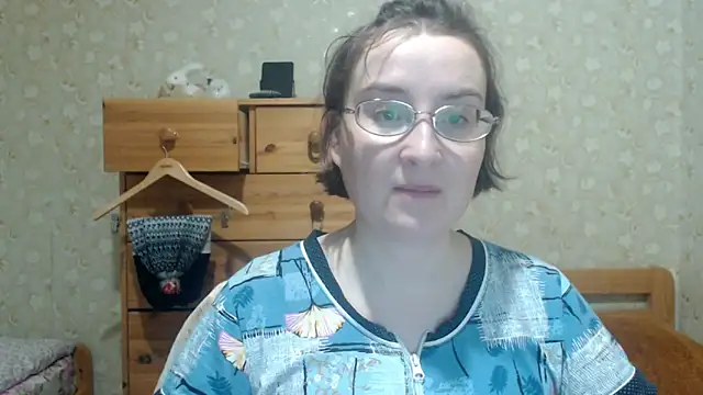 Smart Rose online show from March 12, 2026, 6:56 pm