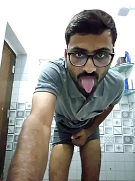 Snapshot of krishna8035 chatting on November 18, 2025, 2:31 pm krishna8035 online show from November 18, 2025, 2:31 pm