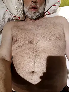 Snapshot of Stavross166 chatting on March 13, 2025, 10:21 pm Stavross166 online show from March 13, 2025, 10:21 pm