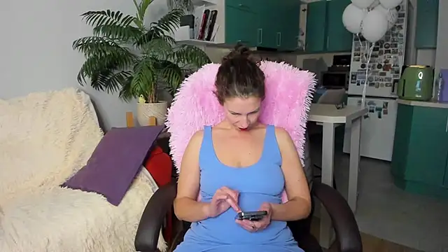 ChristinaGlory online show from March 11, 2026, 5:40 pm