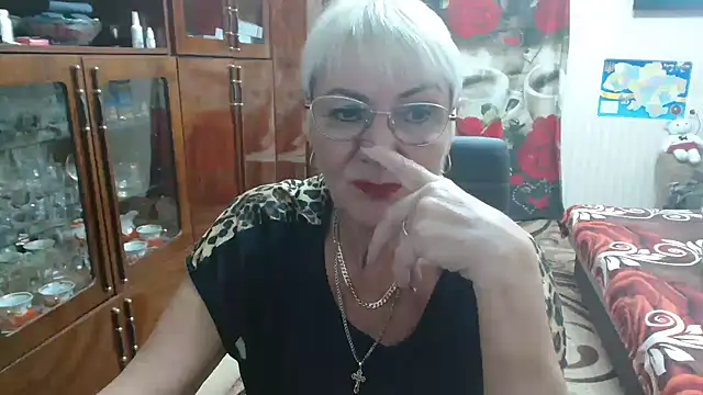 JenaCheim online show from September 25, 2025, 7:20 pm