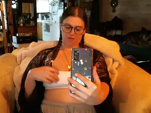 katie kitten38 online show from January 6, 2026, 1:59 pm