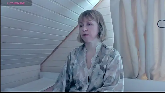 Snapshot of I_AM_MILF chatting on March 3, 2025, 8:08 am I AM MILF online show from March 3, 2025, 8:08 am
