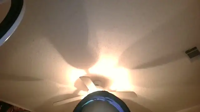 EnticingAaliyah online show from April 21, 2026, 12:12 pm