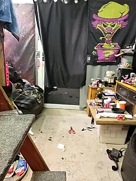 Snapshot of 415cali925 chatting on December 15, 2025, 6:52 am 415cali925 online show from December 15, 2025, 6:52 am