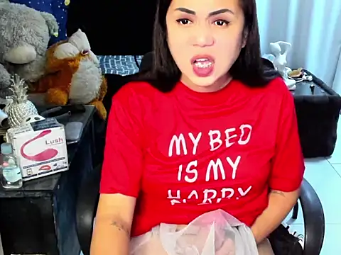 Snapshot of 12inchesselfsuckts chatting on January 9, 2026, 5:31 pm 12inchesselfsuckts online show from January 9, 2026, 5:31 pm