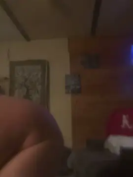 Snapshot of camowamo13 chatting on February 16, 2026, 12:31 am camowamo13 online show from February 16, 2026, 12:31 am