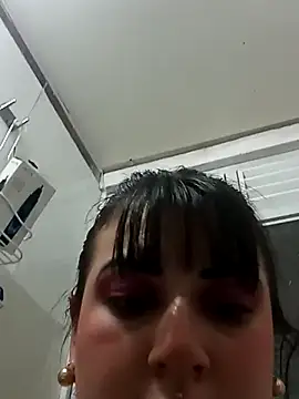 Snapshot of sweetshorexxx chatting on January 31, 2025, 9:37 pm sweetshorexxx online show from January 31, 2025, 9:37 pm