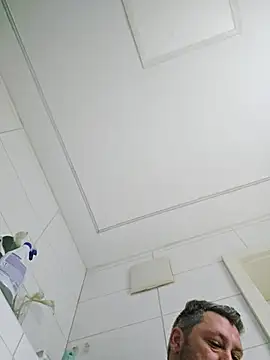 ktmtom247 online show from April 19, 2026, 6:58 am