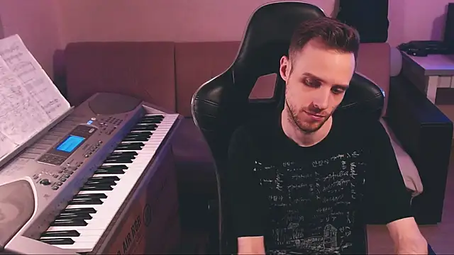 Sweetparker online show from December 20, 2025, 8:33 pm