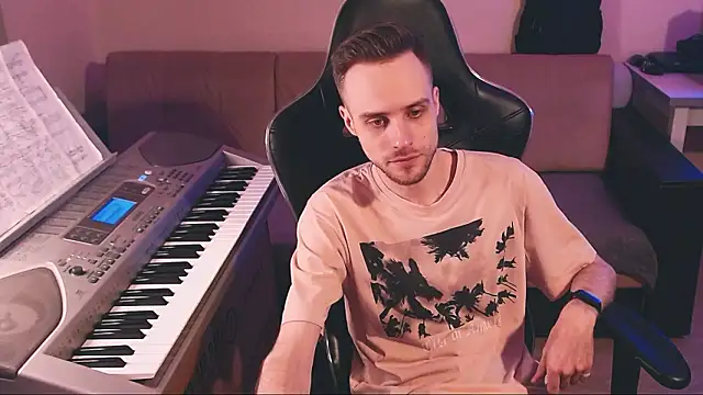 Snapshot of Sweetparker chatting on February 16, 2026, 12:31 am Sweetparker online show from February 16, 2026, 12:31 am