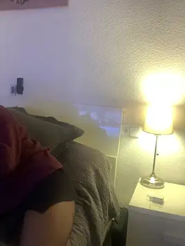 Chic desire online show from February 19, 2026, 8:39 pm