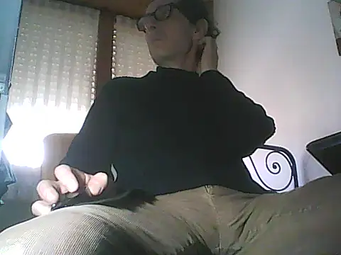 Snapshot of Moro_ra chatting on February 27, 2026, 1:00 pm Moro ra online show from February 27, 2026, 1:00 pm