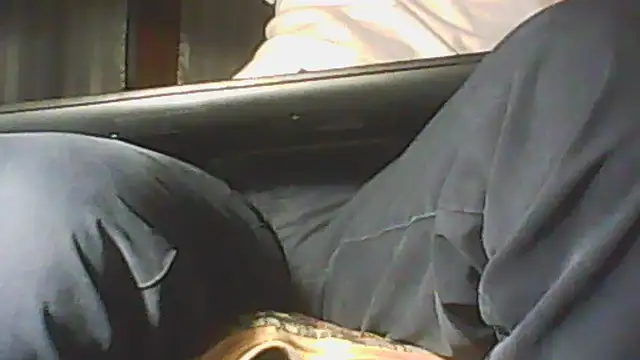 Snapshot of Moro_ra chatting on September 11, 2025, 6:41 pm Moro ra online show from September 11, 2025, 6:41 pm