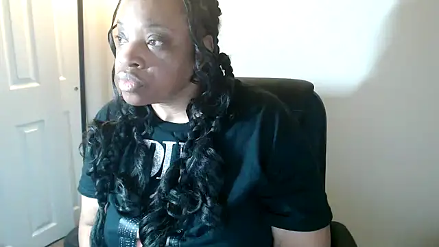 Sexymona1218 online show from March 28, 2026, 7:09 am