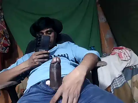 desiboy1101 online show from November 14, 2025, 1:59 pm