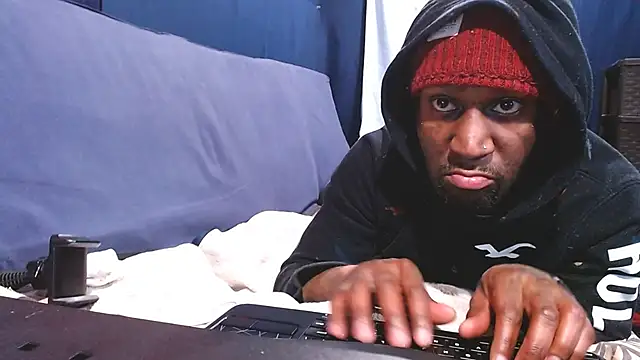 iBreakHeartz online show from January 27, 2025, 8:18 am