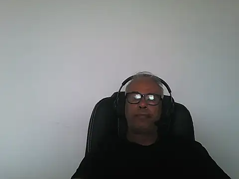MorenoBrazil69 online show from October 24, 2025, 6:18 pm