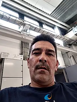 Snapshot of dick81 chatting on July 23, 2026, 12:35 pm dick81 online show from July 23, 2026, 12:35 pm