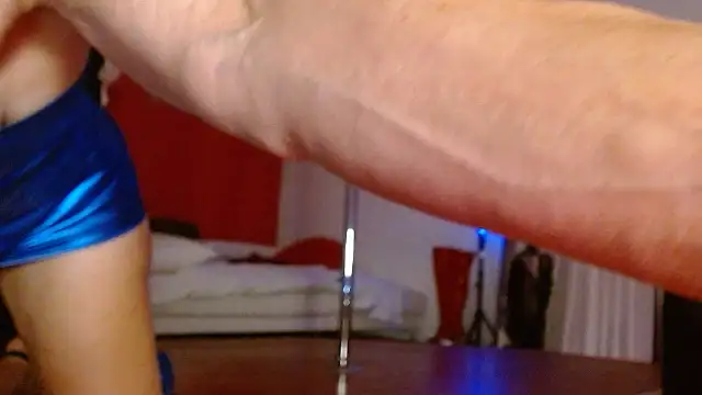 Sweet-Ginger online show from October 22, 2025, 4:34 am