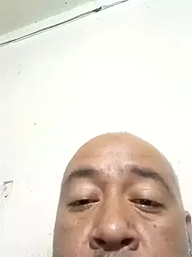 GeorgeVergaGrues online show from January 28, 2025, 7:11 am