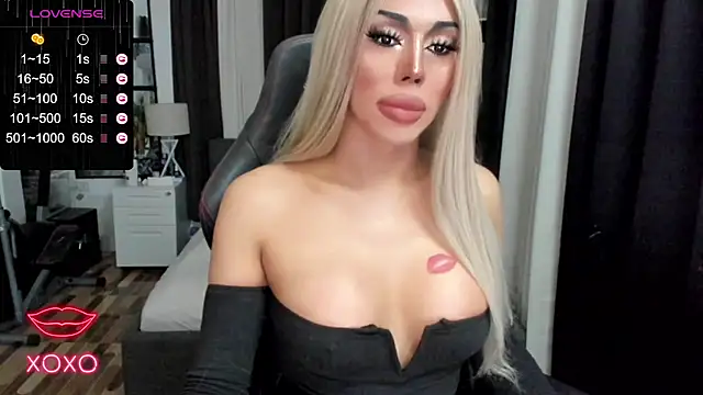 Forever MissCandace online show from February 10, 2025, 2:41 am