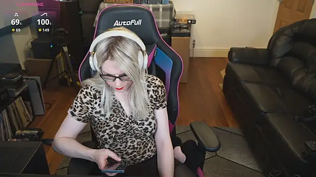 KelseyCobalt online show from October 15, 2025, 8:39 pm