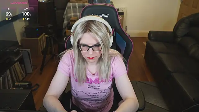 KelseyCobalt online show from October 7, 2025, 8:43 pm