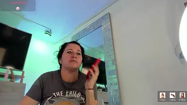 LADY HELLEN online show from March 24, 2026, 7:14 pm